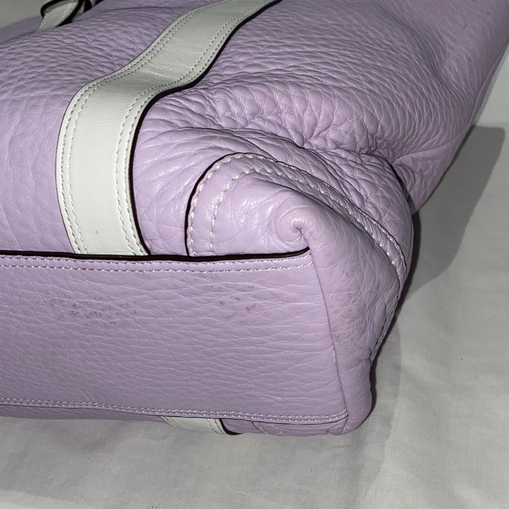 Coach F10692 Lavender and White Tote Bag - Picture 8 of 10